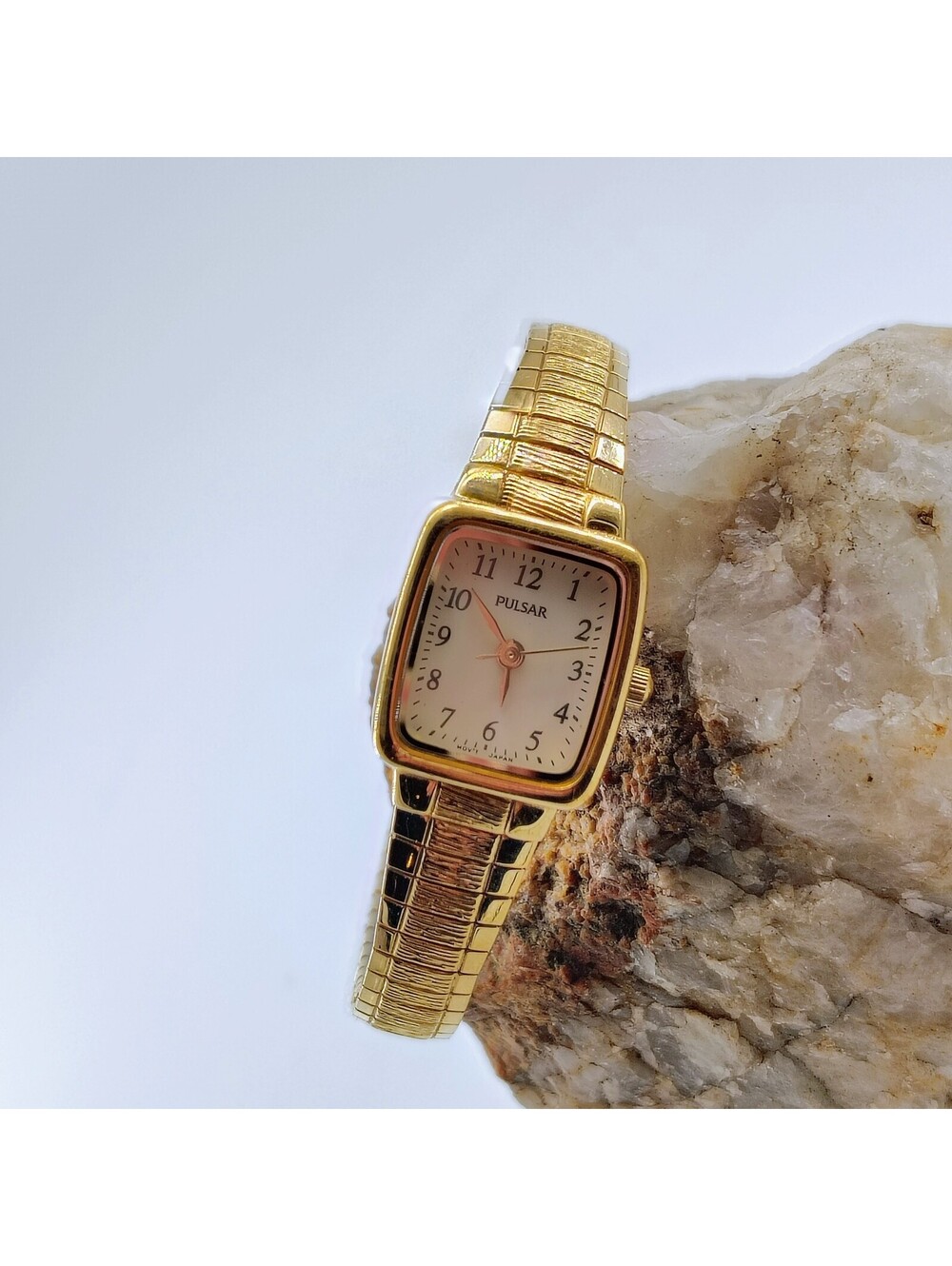 Pulsar Gold-Tone Ladies Quartz Wristwatch Y811-X056 Vintage Needs Battery